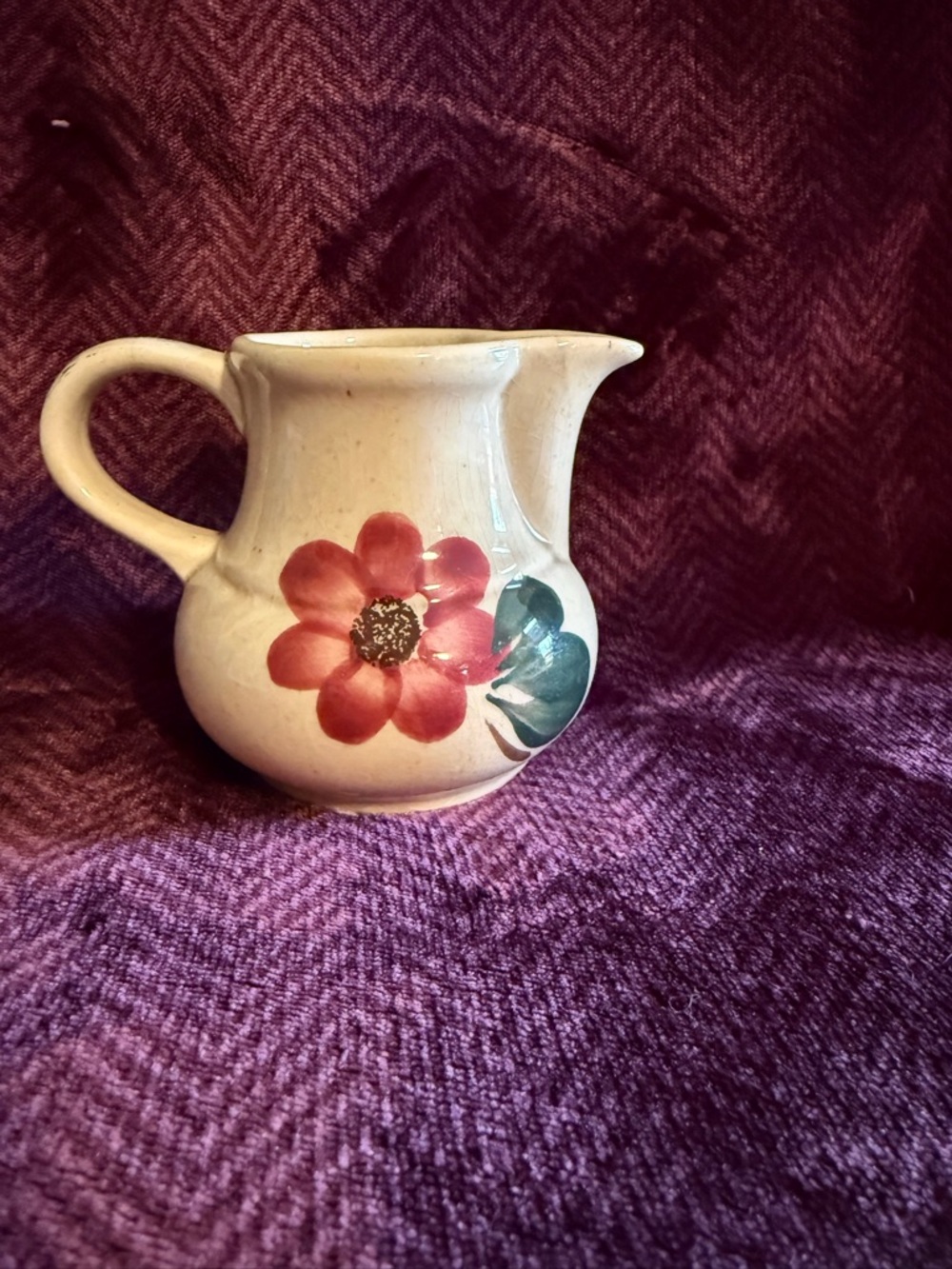 Red Flower Creamer - Picture 2 of 4